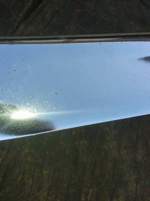 ขายกันชนหน้าดัทสัน 620สภาพตามรูป ของใหม่เก่าเก็บมีสนิมนิดหน่อยไม่บุบครับ ราคา 1900บาท