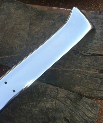 ขายกันชนหน้าดัทสัน 620สภาพตามรูป ของใหม่เก่าเก็บมีสนิมนิดหน่อยไม่บุบครับ ราคา 1900บาท