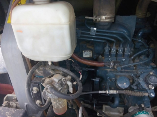 ขายรถแบคโฮ KUBOTA KX1613 ขนาด 5 ตัน เอกสารเล่มทะเบียน มีหัวคีปไม้พร้อมบุ้งกี๋ ไมล์ 5000 ชม.ราคา 750000