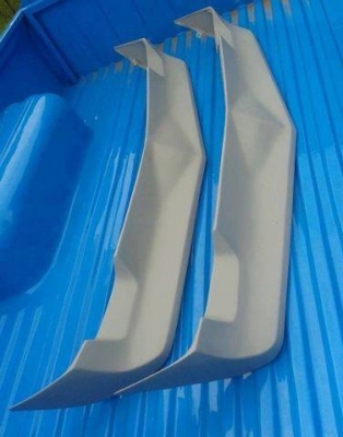 ขายลิ้นหน้าเเต่ง ดัทสัน620 งานเหล็กครับมีรูปตอนใส่ให้ดูด้วยครับ