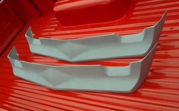 ขายลิ้นหน้าเเต่ง ดัทสัน620 งานเหล็กครับมีรูปตอนใส่ให้ดูด้วยครับ