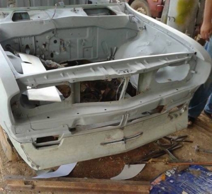 ขายลิ้นหน้าเเต่ง ดัทสัน620 งานเหล็กครับมีรูปตอนใส่ให้ดูด้วยครับ