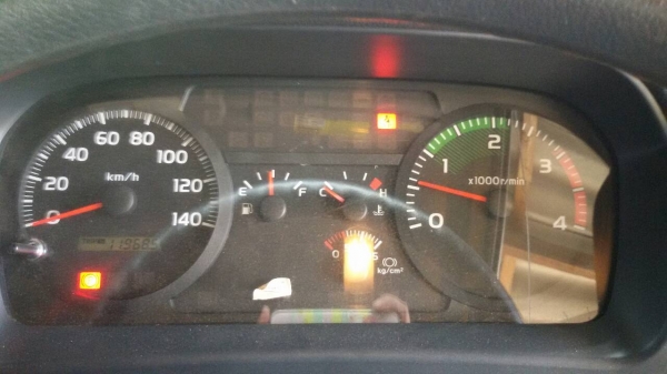 ขายดาวน์รถบรรทุก 6 ล้อดัมพ์ HINO FG8J 220 แรงม้าปี 2557 ไมล์ 19000 ขายดาวน์ 500000