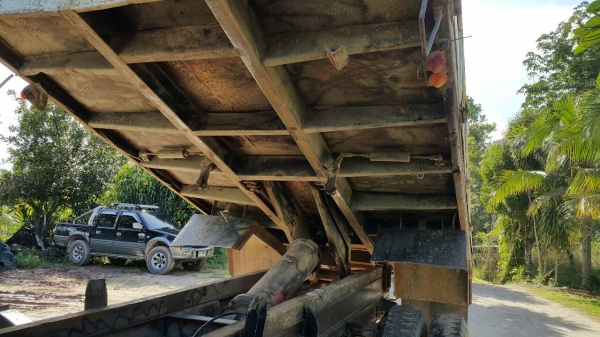 ขายรถบรรทุก 6 ล้อดัมพ์ใหญ่ HINO 168 แรงม้ารถประกอบ ราคา 400000