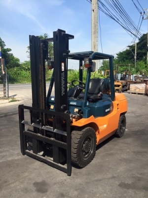 ขาย TOYOTA 7FG35 รถเก่าญี่ปุ่น เสา 3.5 เมตร ขาย TOYOTA 7FG35 รถเก่าญี่ปุ่น เสา 3.5 เมตร