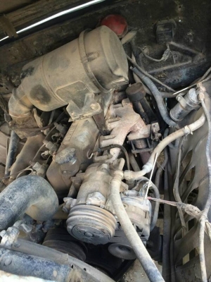 รถบรรทุกน้ำ 6 ล้อ ISUZU หน้ายาว รุ่น TX 125 แรง เปลี่ยนเครื่องเป็น 165 แรง