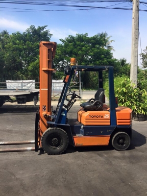 ขาย TOYOTA 5FD25 รถเก่าญี่ปุ่น เสายกสูง 6 เมตร