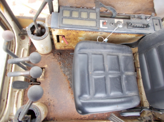 ขายรถแบคโฮ KOMATSU PC60U