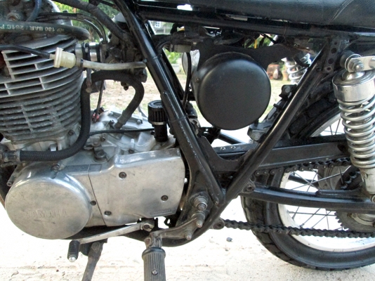 Yamaha SR400 เลขเต็ม