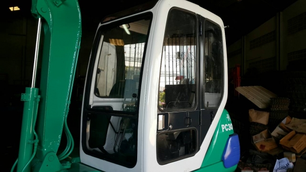ขาย รถขุด KOMATSU รุ่น PC30-7- มือสองญี่ปุ่น หัวเก๋ง ติดตั้งแอร์ใหม่ อย่างดี แทรกเหล็ก สลักแน่น สวยพร้อมใช้งาน มือถือ/LINE ID : 0818753444 ขาย รถขุด KOMATSU รุ่น PC30-7- มือสองญี่ปุ่น หัวเก๋ง ติดตั้งแอร์ใหม่ อย่างดี แทรกเหล็ก สลักแน่น สวยพร้อมใช้งาน มือถือ/LINE ID : 0818753444