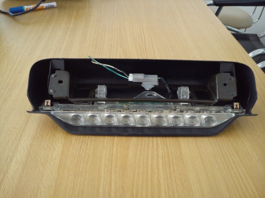 ไฟเบรคหลังดวงที่สาม แบบ LED ของรถ TOYOTA แท้