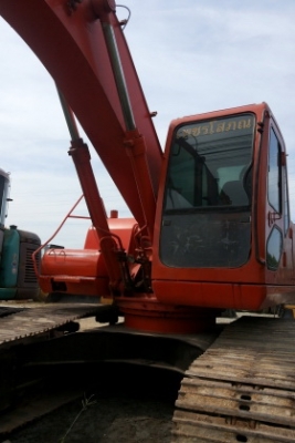 ขายรถแบคโฮ DEAWOOD รุ่น 220LC สภาพสวยพร้อมใช้งาน