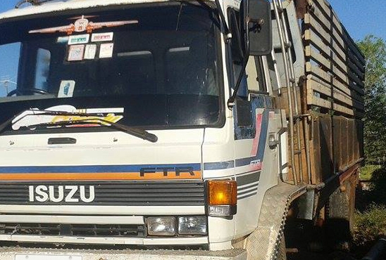 6ล้อช่วงยาว ISUZU ROCKY FTR-175 กระบะไม้6.00ม. ยาง1000/20 รถห้างแท้ **ขาย ISUZU ROCKY FTR-175 6ล้อใหญ่ ช่วงยาว6.0ม. รถห้างแท้ สภาพดี พร้อมใช้งาน เอกสารเล่มทะเบียนครบ ISUZU ROCKY FTR11L 6BG1-175HP รถห้างแท้ เครื่องฝาดำ แน่นดี แห้ง แรง 6ล้อช่วงยาว ISUZU ROCKY FTR-175 กระบะไม้6.00ม. ยาง1000/20 รถห้างแท้ **ขาย ISUZU ROCKY FTR-175 6ล้อใหญ่ ช่วงยาว6.0ม. รถห้างแท้ สภาพดี พร้อมใช้งาน เอกสารเล่มทะเบียนครบ ISUZU ROCKY FTR11L 6BG1-175HP รถห้างแท้ เครื่องฝาดำ แน่นดี แห้ง แรง