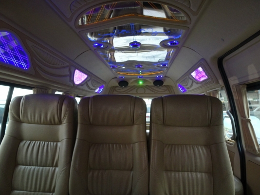 Toyota commuter  2.7 CNG ปี2009 โทร 098-919-0159 ดาวออโต้เบสท์