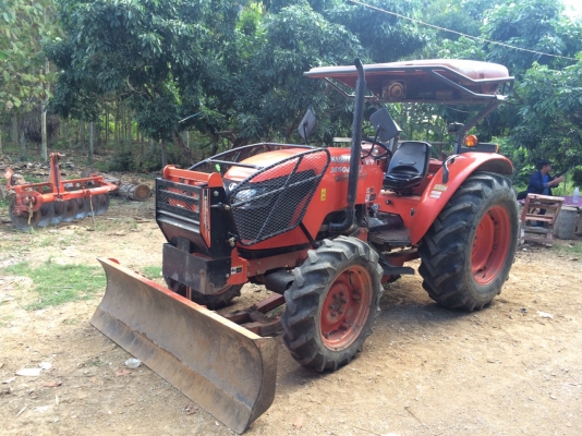 รถไถคูโบต้าM6040 เดิมๆ80\%