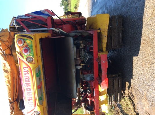 ขายดาวน์รถเกี่ยวข้าว ไอ้หนุ่ม(ปลดหนี้) ปี56