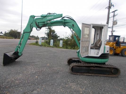 แบคโฮ KOBELCO -SK50UR มือสองจากญี่ปุ่น