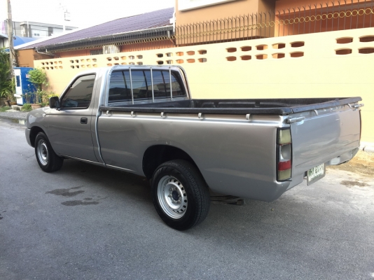 ขายFrontier ปี05 มือเดียวป้ายแดง สภาพตามรูปครับ ขายFrontier ปี05 มือเดียวป้ายแดง สภาพตามรูปครับ