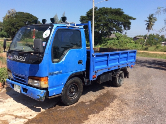 ISUZU6ล้อ (ป้ายไม่ติดเวลา) ครัทซีสวย พวงมาลัยพาวเวอร์ กระจกไฟฟ้า ขาย 270,000 บาท ศุภากร 081-1903107, 081-4252943