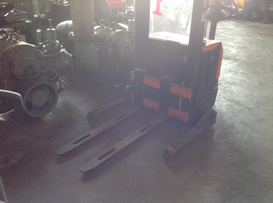 แฮนด์ลิฟ ไฟฟ้า