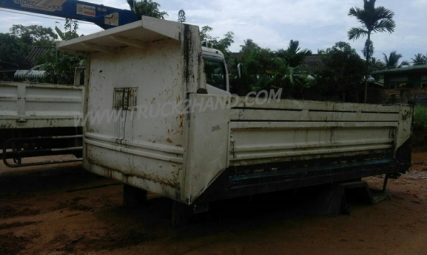 กระบะดัมพ์สามมิตรถอดออกจากรถดั๊มอีโน่ (ตามภาพรูปรถ) กระบะยาว 4 เมตร