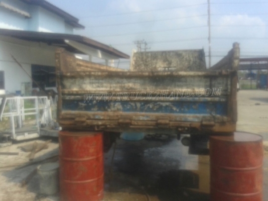 กระบะดัมพ์สามมิตรถอดออกจากรถดั๊มอีโน่ (ตามภาพรูปรถ) กระบะยาว 4 เมตร