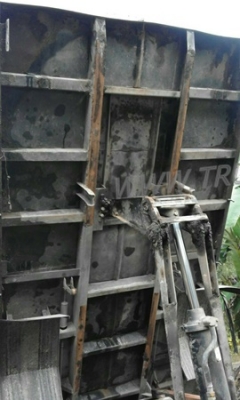 กระบะดัมพ์สามมิตรถอดออกจากรถดั๊มอีโน่ (ตามภาพรูปรถ) กระบะยาว 4 เมตร