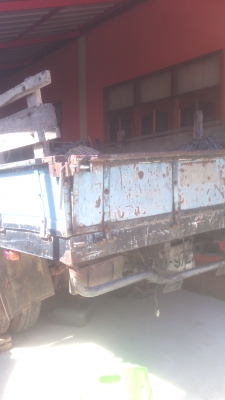 รถหกล้ออีชูชุks110 ฝาดำ