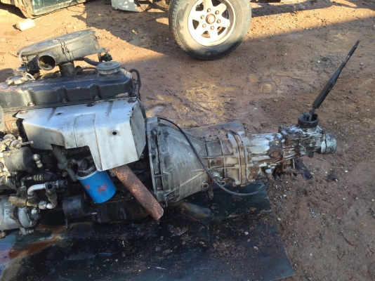 ขายเครื่องNissan Big-M พร้้อมเกียร์ TD-25