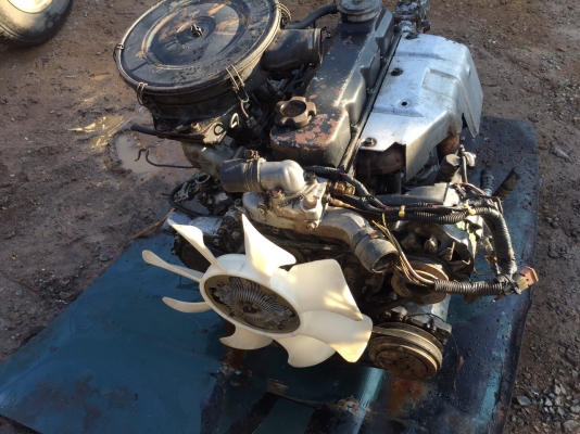 ขายเครื่องNissan Big-M พร้้อมเกียร์ TD-25