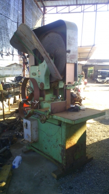 ขายเครื่องจักรตัดไม้  ติดต่อ 092 315 8787 กอล์ฟ