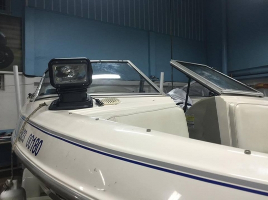 ไฟสปอร์ตไลท์ หมุนได้360องศา ปรับขึ้นลงได้ เพียง 2,000 บาท ไฟสปอร์ตไลท์ หมุนได้360องศา ปรับขึ้นลงได้ เพียง 2,000 บาท