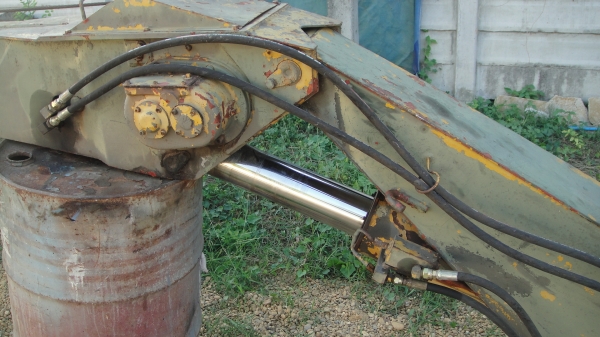 เครน TADANO 3ตัน 3ปอก สภาพสวยมาก พร้อมใช้ ราคาถูก