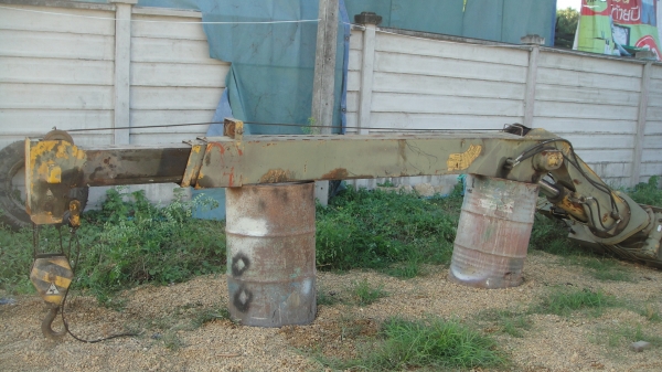 เครน TADANO 3ตัน 3ปอก สภาพสวยมาก พร้อมใช้ ราคาถูก