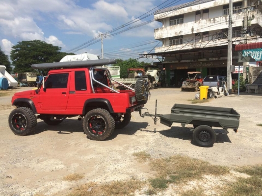 ขายเทรลเลอร์พ่วง ขนาดกระบะกว้าง 1.10เมตร ยาว 1.50เมตร อุปกรณ์ไฟใหม่ ไฟท้ายใหม่ ปลั๊ก7wey. พร้อมเดินสายไฟใหม่ ล้อหน้า ชุดครอบลูกบอลขนาด2นิ้ว มีกล่องเก็บเครื่องมือ เพลารถญี่ปุ่นอย่างดี แหนบ โช๊ค ทำสีเขียวทหาร แห้งช้า ราคา28000บาท เป็นล้อกระทะนะครับ 089 0211