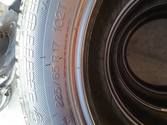 ยาง michelin 225 65 17 ปี 14 ชุดล่ะ 5500