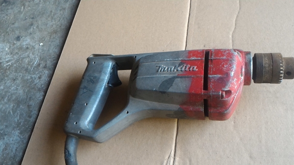 สว่านมือ Makita แบบรอบช้าแรงบิดสูง โครงสร้างอลูมิเนียม จากญี่ปุ่น