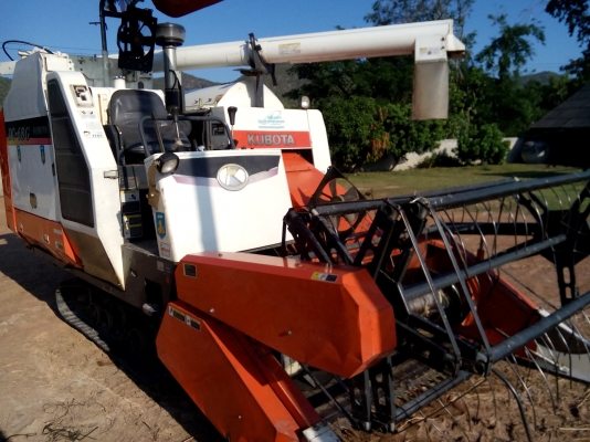 มารับรถแล้วครับจากพี่สุเมธ จ กาฬสินธ์ุ ขอบคุณทุกสายครับถ้าเปลี่ยนแปลงยังไงจะแจ้งให้ทราบ รถเกี่ยวคูโบต้าเอกสารพร้อมโอนพร้อมเทนเล่อลาก 375000