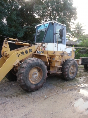 ขายรถตัก TCM 830 รถเก่าในพร้อมใช้งาน