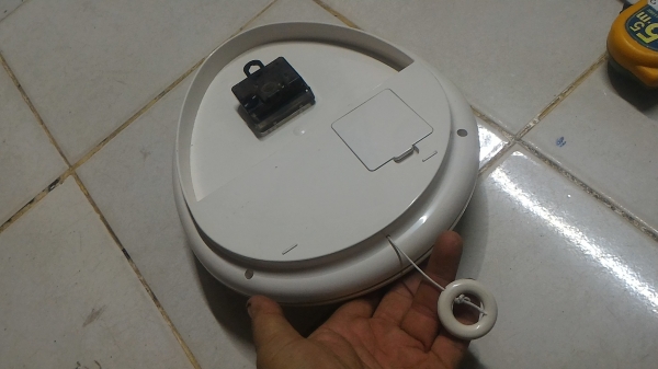 นาฬิกา QUARTZ บันทึกเสียงต่างๆได้ จากญี่ปุ่นแบบแขวงผนัง