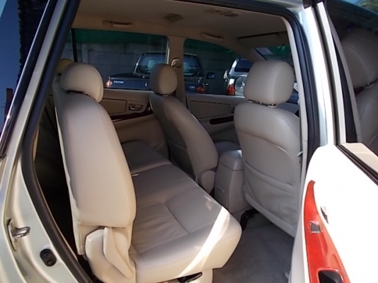 toyota innova 2.0v top ไม่เคยติดก๊าซทุกชนิด