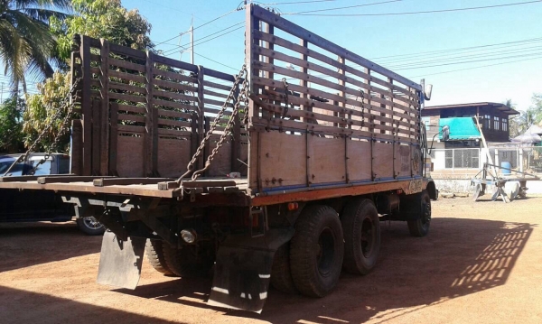 ขาย 10 ล้อ HINO KT920 เปลี่ยนช่วงล่างใหญ่ 2 เพลา เครื่อง EH700 168 แรงม้า คัสซีสวยตลอดเส้น สโลว์อินเตอร์ ยางเต็ม ทะเบียนพร้อมโอนครับ ขาย 10 ล้อ HINO KT920 เปลี่ยนช่วงล่างใหญ่ 2 เพลา เครื่อง EH700 168 แรงม้า คัสซีสวยตลอดเส้น สโลว์อินเตอร์ ยางเต็ม ทะเบียนพร้อมโอนครับ