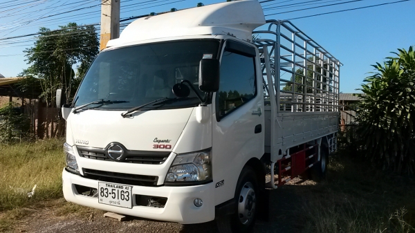 ขาย HINO 300 สภาพสวย