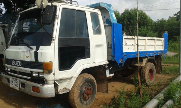 6ล้อดั้มดิน5คิว ISUZU ROCKY FRR-175 **ขาย ISUZU ROCKY-175 6ล้อดั้มดิน5คิว ยาง8 ราคาเบาๆ ISUZU ROCKY FRR12DA 6BG1-175HP ฝาดำ เครื่องเดิม เกียร์เดิม เครื่องดี แน่น แรงดีครับฟิตใหม่ พึ่งเปลี่ยนแหวนใหม่ เกียร์ดี ไม่หลุด ช่วงล่างใหญ่ Fหน้ 6ล้อดั้มดิน5คิว ISUZU ROCKY FRR-175 **ขาย ISUZU ROCKY-175 6ล้อดั้มดิน5คิว ยาง8 ราคาเบาๆ ISUZU ROCKY FRR12DA 6BG1-175HP ฝาดำ เครื่องเดิม เกียร์เดิม เครื่องดี แน่น แรงดีครับฟิตใหม่ พึ่งเปลี่ยนแหวนใหม่ เกียร์ดี ไม่หลุด ช่วงล่างใหญ่ Fหน้