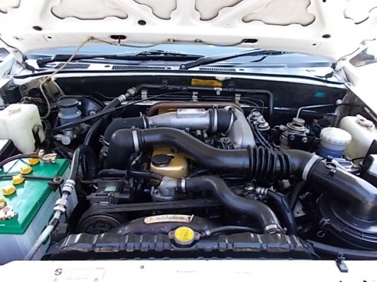 THAI RUNG ADVENTURE 2.8 (4WD) รถมือแรก เครื่อง2800 เทอร์โบ 4wd ภายในเบาะหนัง THAI RUNG ADVENTURE 2.8 (4WD) รถมือแรก เครื่อง2800 เทอร์โบ 4wd ภายในเบาะหนัง