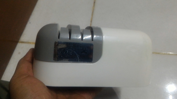 เครื่องเจียรลบมีด SPIRAL SHARPENER แบบใช้ถ่าน พกพาสะดวก ใช้งานง่าย