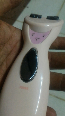 เครื่องทำให้ผิวสวยสุขภาพดี ของใหม่ ใช้ลูกกลิ่ง ใช้ระบบปล่อย EMS และ ION