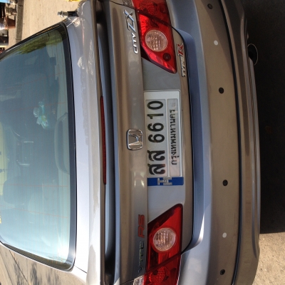 ขายดาวน์HONDA CITY ZXสภาพใหม่เดิมทั้งคันให้เครื่องเสียงด้วยครับ