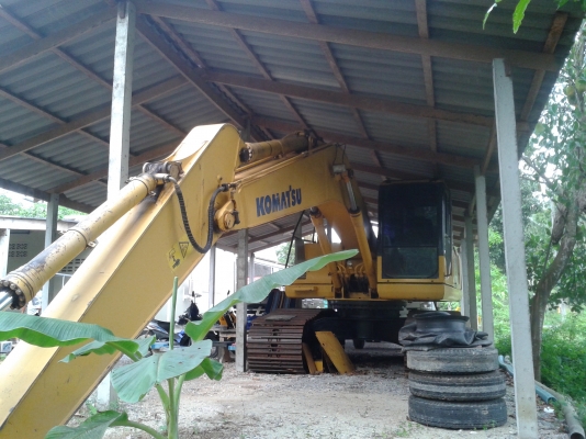 KOMATSU PC 200-7