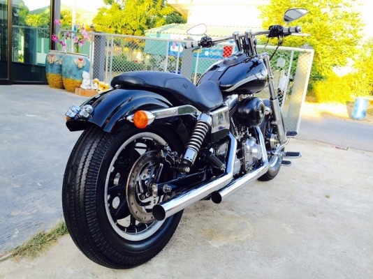 HD Dyna super glide ปี2003 ครบรอบ 100ปี แต่งล้นๆ HD Dyna super glide ปี2003 ครบรอบ 100ปี แต่งล้นๆ